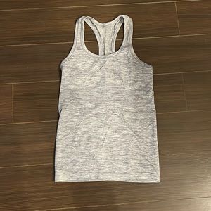 Lululemon grey tank top